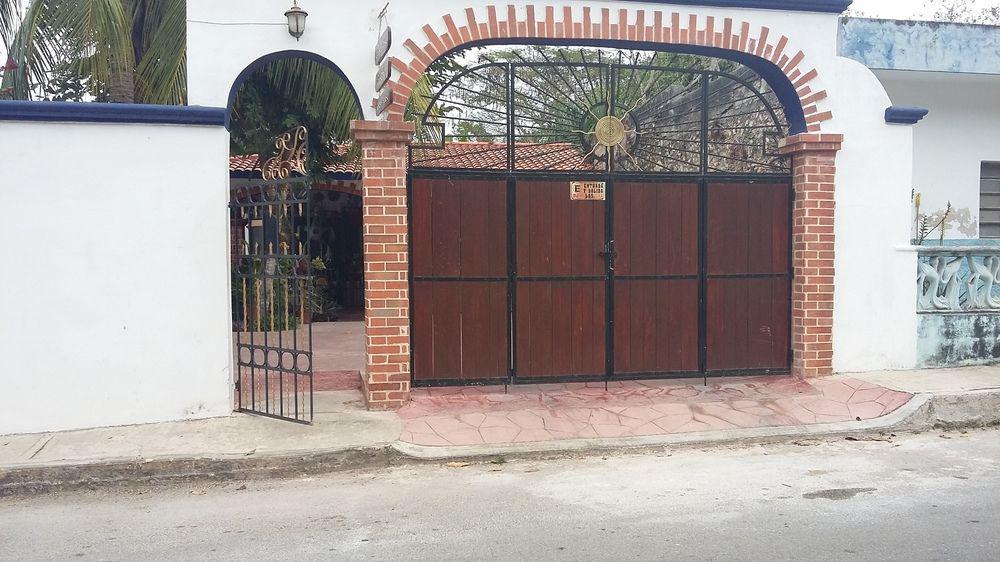 La Casa De Angel Valladolid ภายนอก รูปภาพ